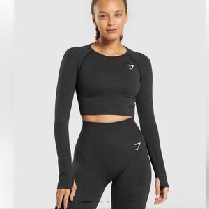 Gymshark Black vital seamless 2.0 long Sleeve Crop Top